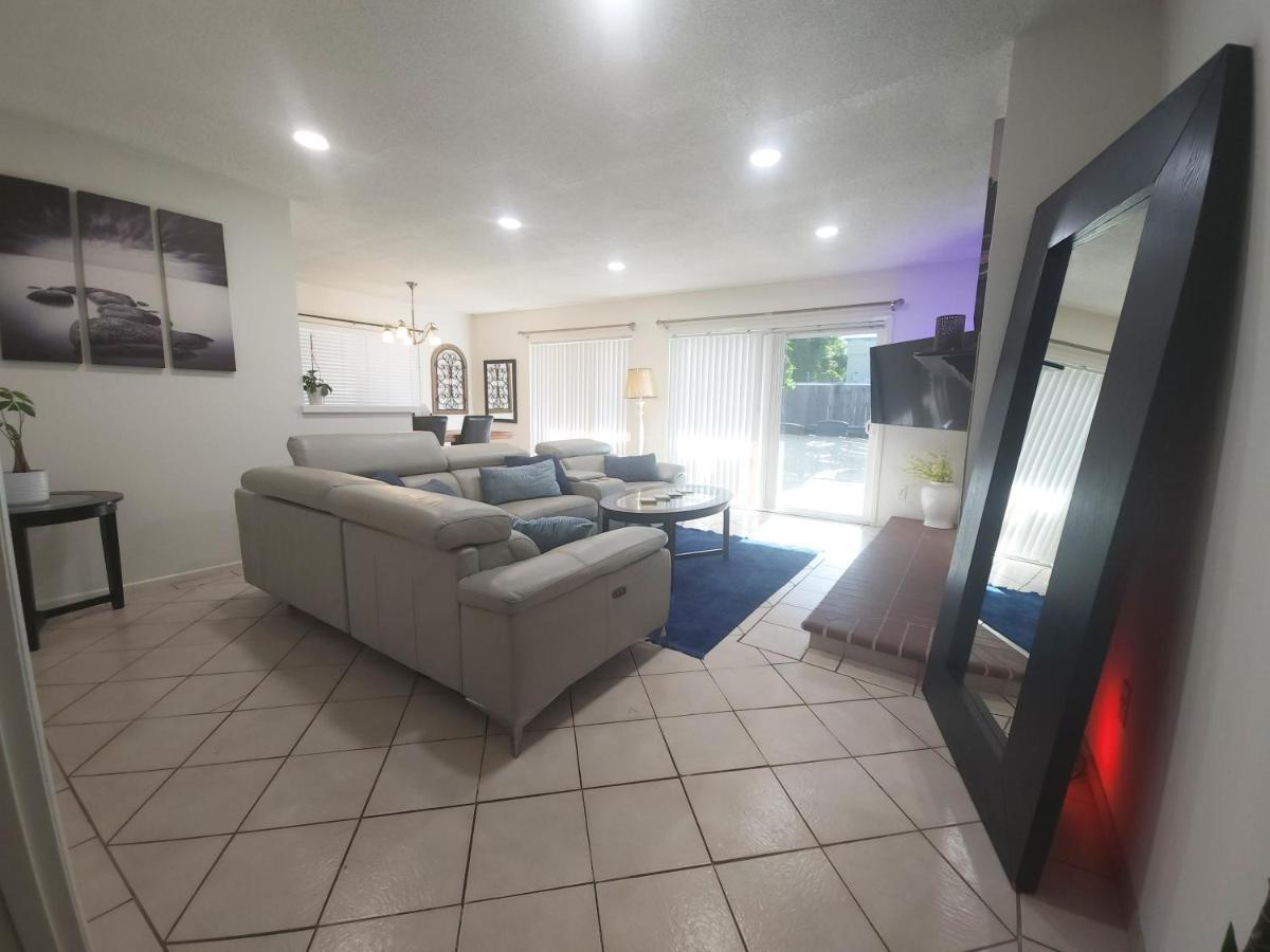 The Hathaway Suites Los Angeles Luaran gambar